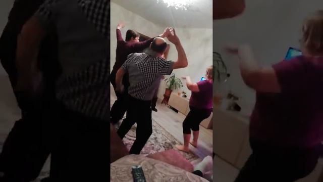 Танцы буль буль смотреть онлайн