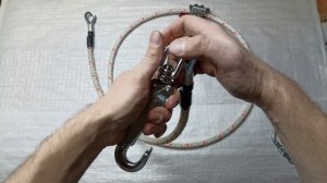 Охватка альпиниста и арбориста, регулируемая для подъёма на дерево