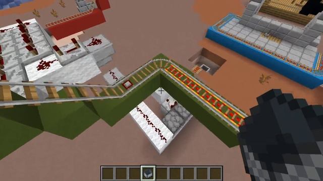 10 Roller Coaster Build Hacks in Minecraft! смотреть онлайн