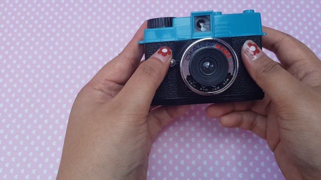 Load dan Unload Film Diana Mini Lomography смотреть онлайн