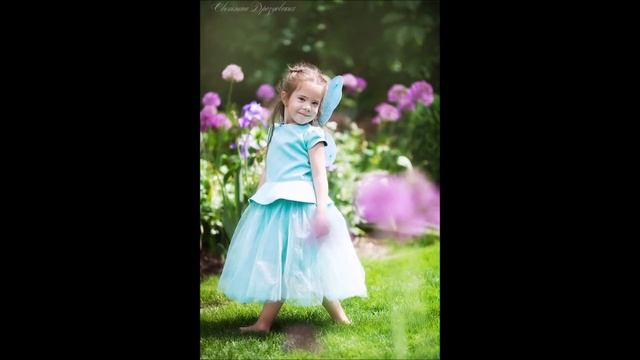 Когда в саду много цветов! Фотосессии в саду! смотреть онлайн