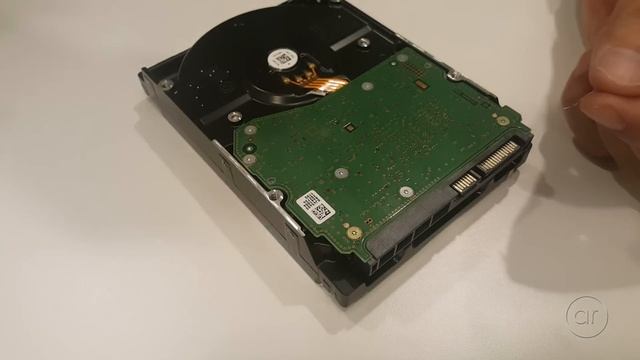How to Fix the 3.3V Pin Issue in White Label Disks Shucked from Western Digital 8TB Easystore Drive смотреть онлайн