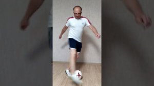 Футбол «Разминка с мячом»