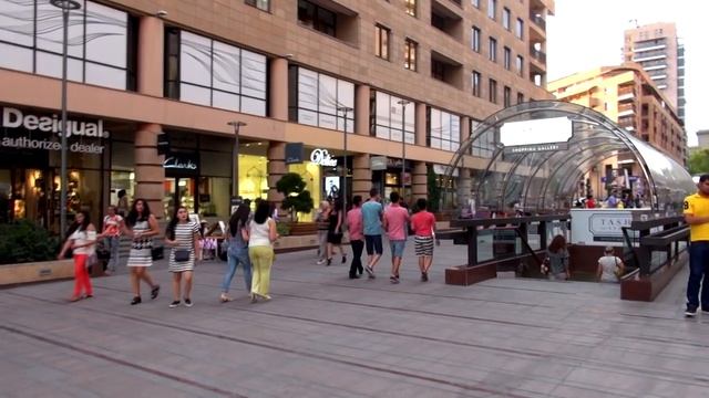 Армения. Солнечный Ереван. Северный проспект вечером. Каскад и фонтаны. Везде Сами в Ереване смотреть онлайн