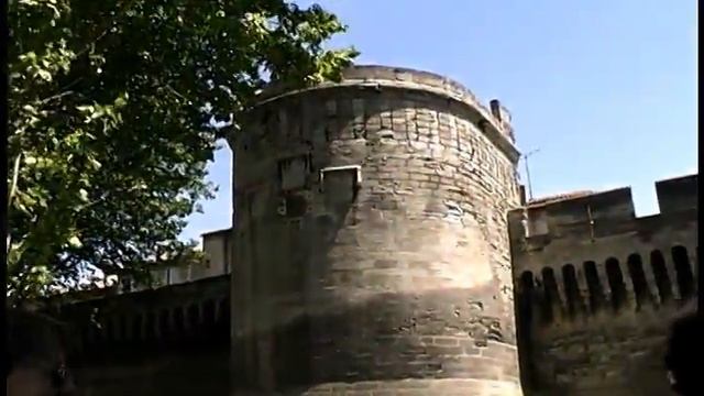 Saint Remy et Avignon 2005 смотреть онлайн