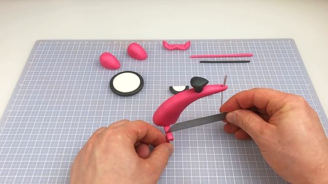 Как слепить велосипед. Лепим фигурку из мастики на торт. Учимся лепить. смотреть онлайн