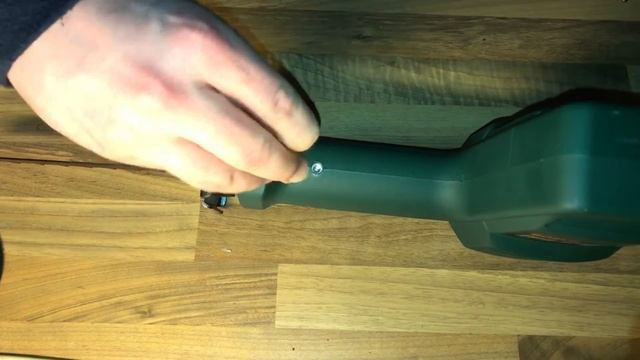 How to use Bosch all-purpose saw PFZ 550 E Bosch electronic rip saw change saw blade смотреть онлайн