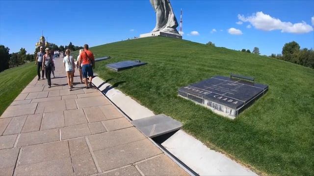 Родина Мать. Сталинград. Mother 'Motherland'. Stalingrad. смотреть онлайн