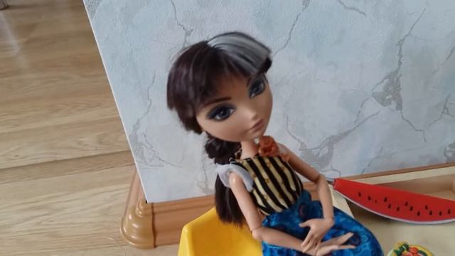 Monster High. Stop motion. Любительница книг смотреть онлайн