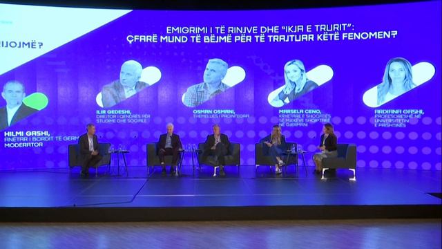 Emigrimi i të rinjve dhe “ikja e trurit”: Çfarë mund të bëjmë për të trajtuar këtë fenomen? смотреть онлайн