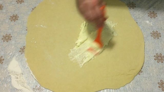 Нежнейшие булочки с корицей в глазури . Синнабон пошаговый рецепт . смотреть онлайн