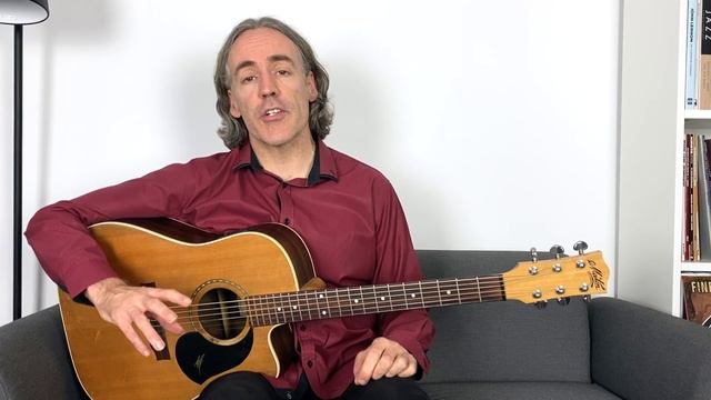 12 Ways To Play Any Major Or Minor Chord [Triad Tutorial] смотреть онлайн