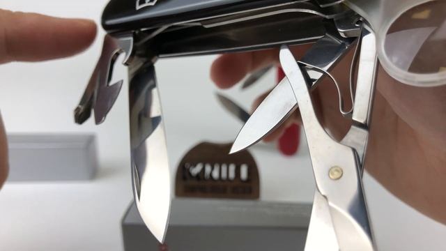 Нож "Explorer 1.6703" Прокатная X50CrMoV15 Нейлон 1.6703 от Victorinox смотреть онлайн