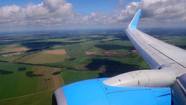Посадка в Минске Boeing 737-800 Победа смотреть онлайн