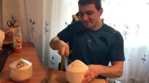 Молодой, свежий кокос)