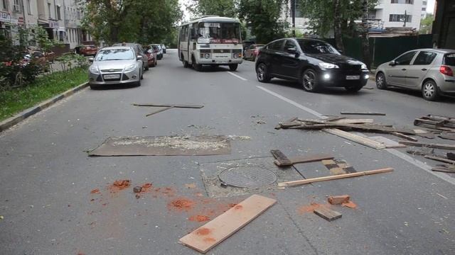 Нижний Новгород Женщина перекрыла дорогу смотреть онлайн
