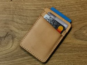 Компактный вертикальный кошелек картхолдер. Практичный кошелек для карт подарок на любой праздник