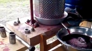Винтовой пресс, соковыжималка