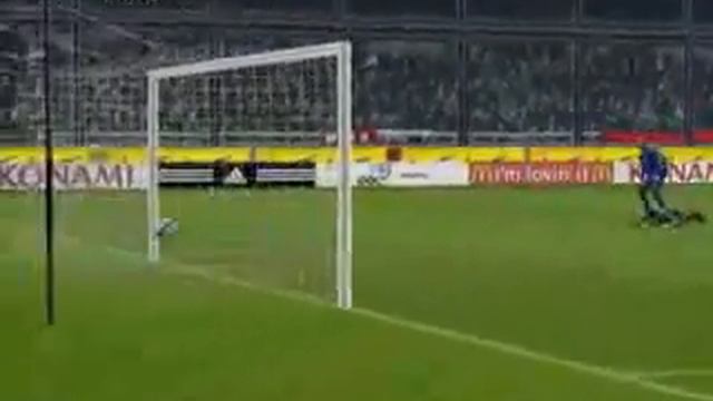 Great goal by Thierry Henry (PES 4) смотреть онлайн