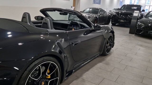 Porsche 911 (992) Turbo S Cab смотреть онлайн