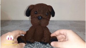 Вязаный пёсик Мопс крючком