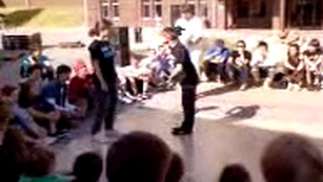 Малые классно зажигают по Хип-хапу!!! смотреть онлайн