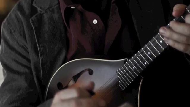 Classical mandolin: J.S. Bach - Allemanda from the 2nd Violin Partita смотреть онлайн