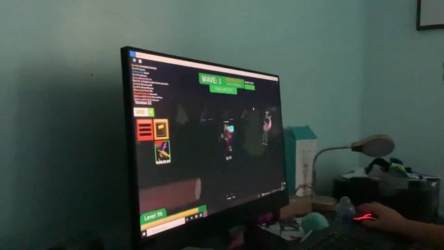 We’re playing Roblox смотреть онлайн