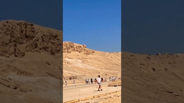 Развалины храма женщины - фараона Хатшепсут. Egypt. Luxor смотреть онлайн