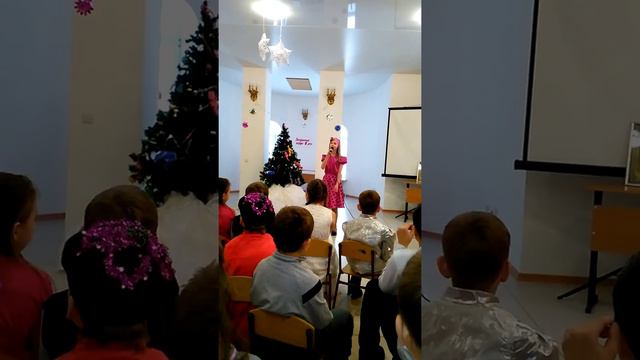 Песня "Бьют часы на старой башне". Алина Леденева смотреть онлайн