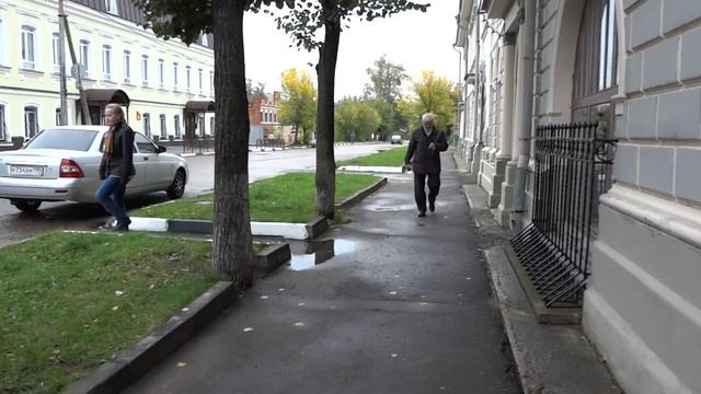 Галя в гостях в центре города смотреть онлайн
