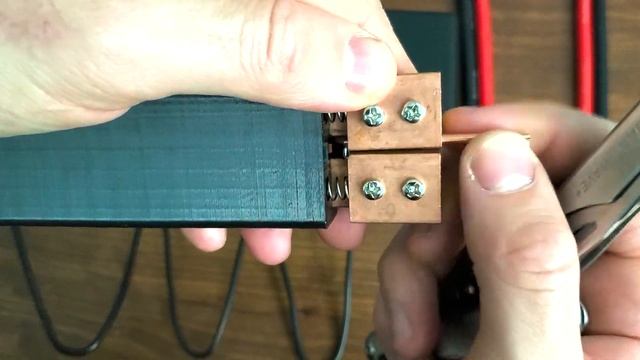 Unboxing The Smallest Intelligent DIY Spot Welder смотреть онлайн
