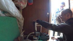 7 секунд для запуска насосной станции / Не работает, уходит вода, как запустить, причина, ремонт