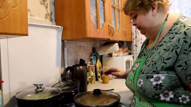 Курица по "Еврейски" с содой не думала что даст такой результат. смотреть онлайн