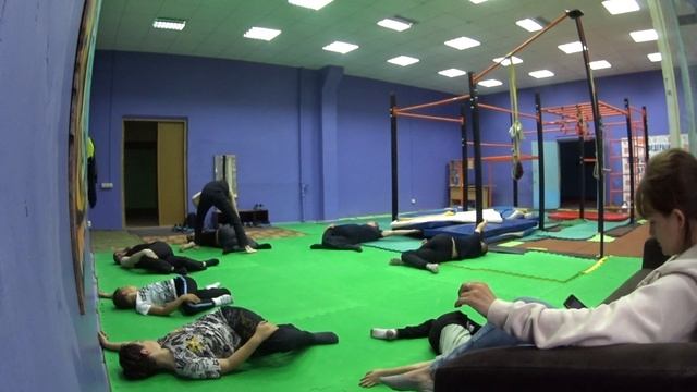 НаРодная ГимнАсТиКа 126-2 в Клубе Воздушно-Силовой Атлетики. СКК "Вместе" смотреть онлайн