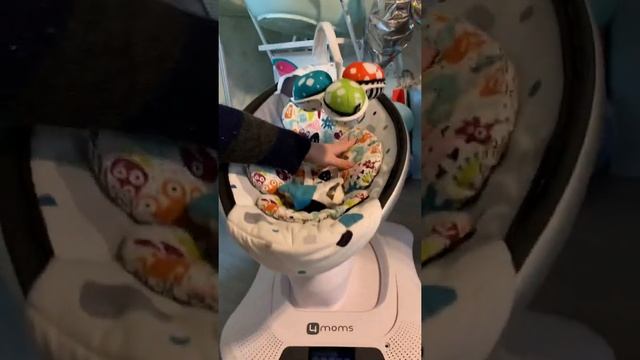 Обзор на укачивающий центр , кресло-качалку 4moms MamaRoo 3.0 смотреть онлайн