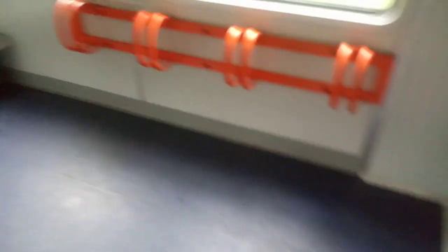 обзор состава + веловагона эр9м-544 6082 Тарасовка-Киев перегон Боярка-Вишневое смотреть онлайн