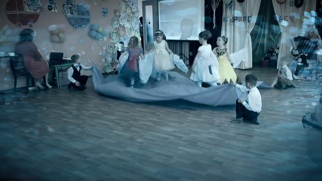 Выпускной утренник в детском саду | Танец чаек. Черновик [Студия Отражение - VideoReflex] смотреть онлайн