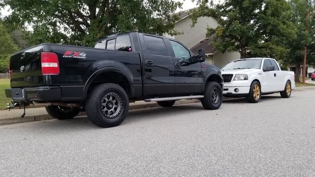 2.5" Lifted 2006 F-150 & Lowered 2008 F-150 | AmericanTrucks Customer Builds смотреть онлайн