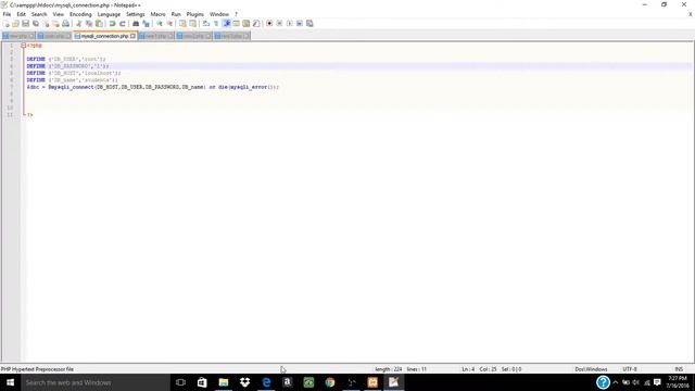 Hello world using php and mysql смотреть онлайн