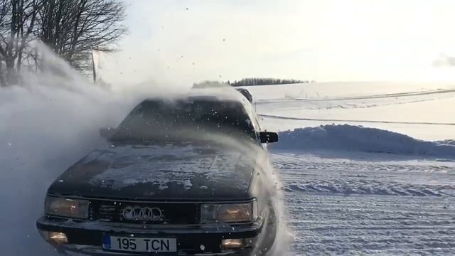 Audi 200 quattro смотреть онлайн