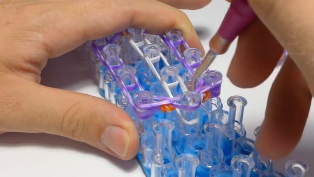 Сова (совенок, филин). Брелок Rainbow Loom Bands. Урок 39 смотреть онлайн