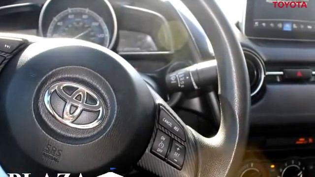 2017 Toyota Yaris iA - Plaza Auto Center смотреть онлайн