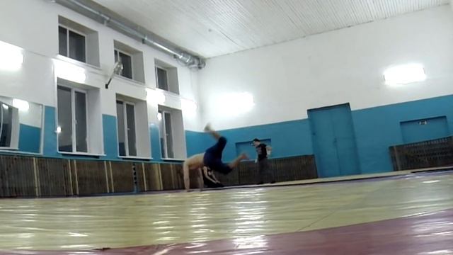 "LenAt" смотреть онлайн