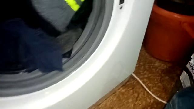 Стирка тёмных вещей:быстрая 40° смотреть онлайн