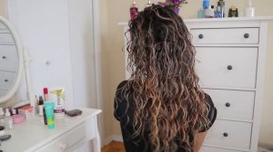 КАК УБРАТЬ ПУШИСТОСТЬ? Кудрявая укладка мокрым методом