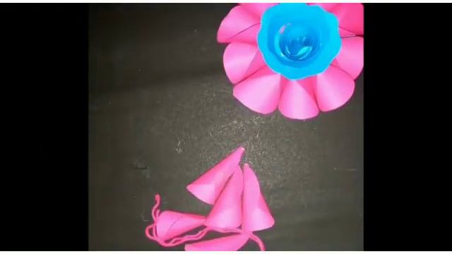 very easy craft paper craft | How to make wallpaper at home with paper | friends collection craft.. смотреть онлайн