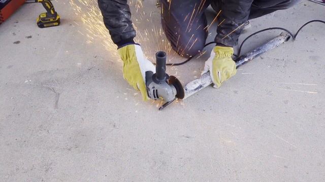 2004 - 2010 Toyota Sienna rear shock replacement. ( without a vehicle lift or a jack) смотреть онлайн