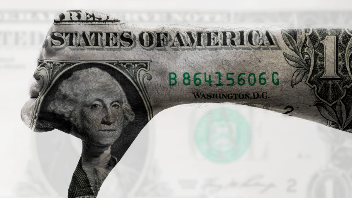 Конец долларовой империи. Что мы имеем от падения курса доллара.mp4