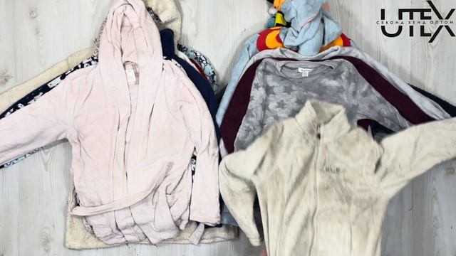 Піжами/Халати, 1й сорт. 2,5 €/кг (16 кг ) лот #2556 UTEX Секонд Хенд оптом Ютекс смотреть онлайн